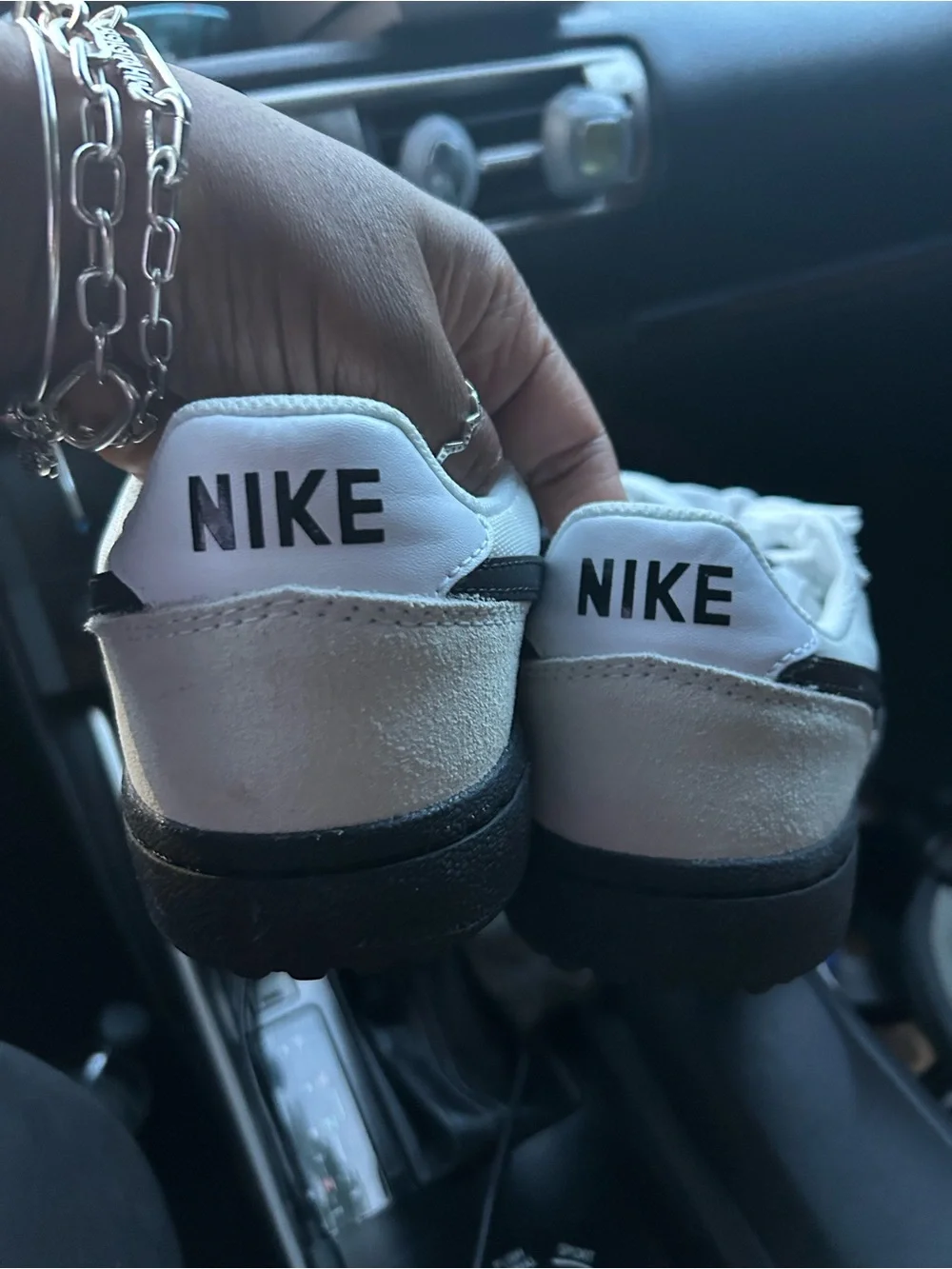 Nike youth low